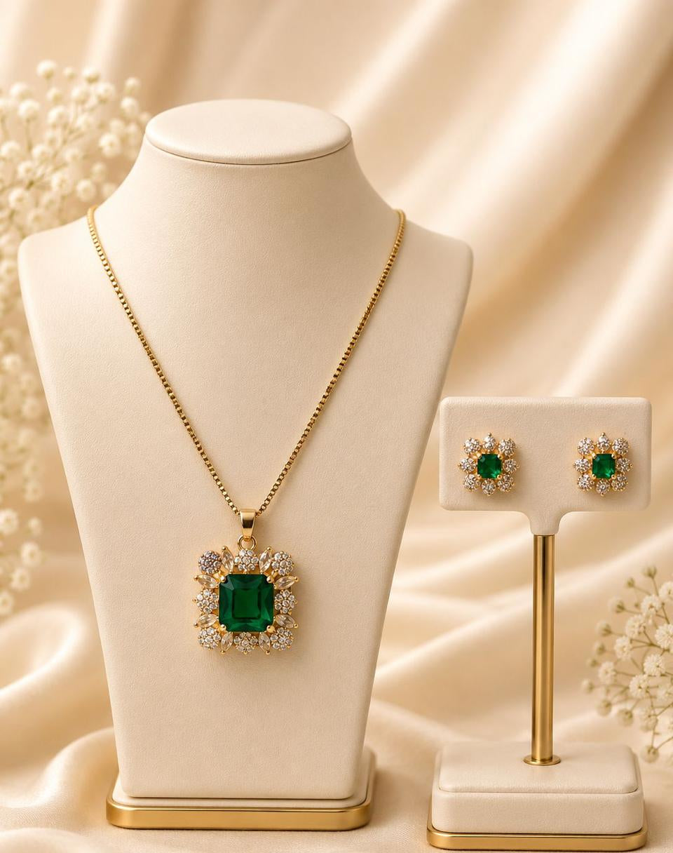 Emerald Empress Jewelry Set