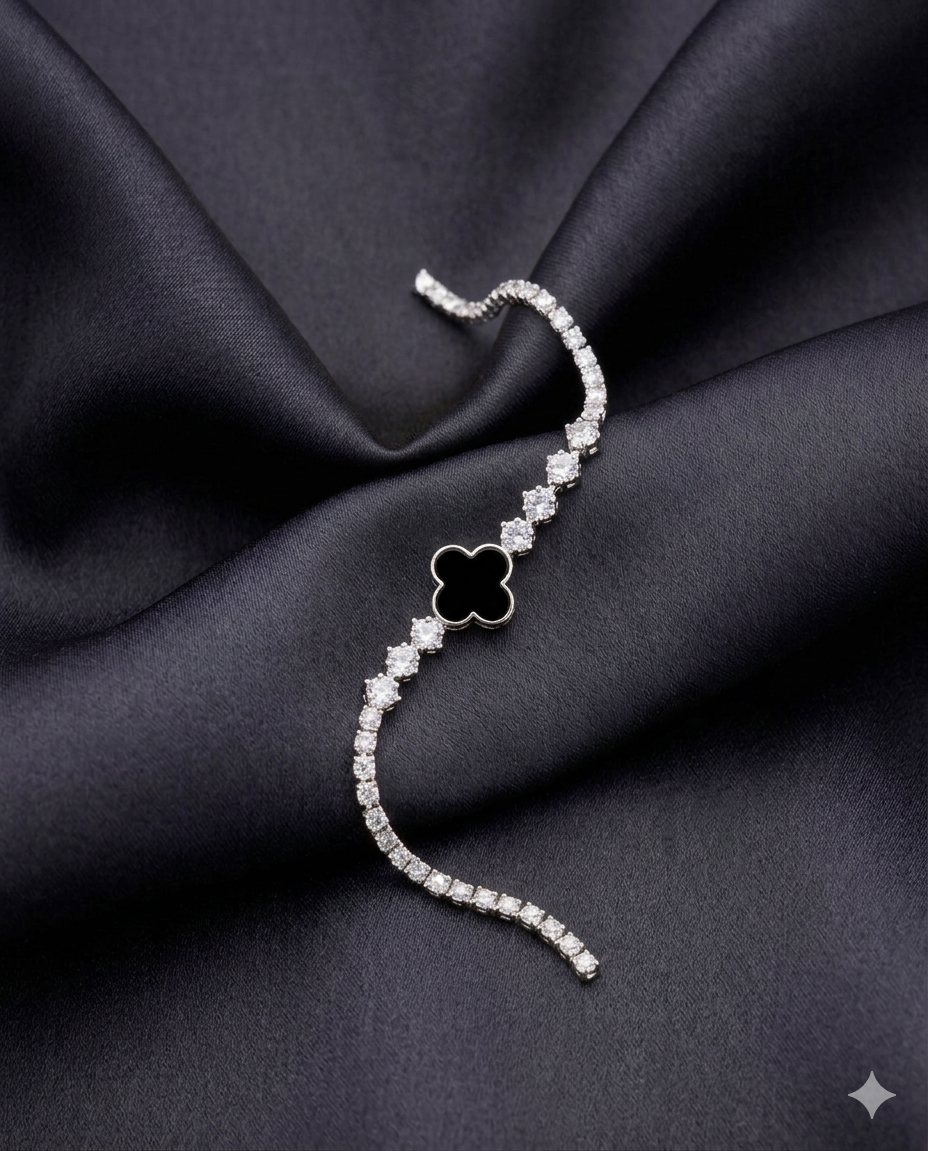 The Onyx Clover Tennis Bracelet